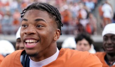 Texas CB Caleb Chester enters the NCAA transfer portal