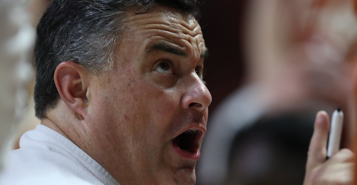 Sean Miller now openly feuding with his team