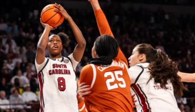 No. 4 Texas falls to No. 2 South Carolina, 68-65