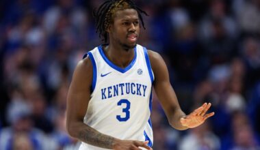 Thursday Headlines: Kentucky beats Texas but loses Kam Williams