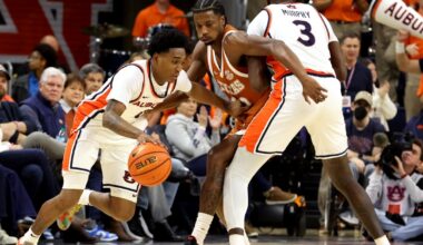 Texas blows early lead in 88-82 loss to Auburn