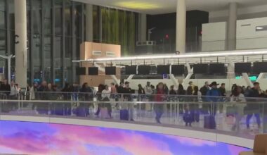 Houston winter storm could impact flights this weekend: What to know