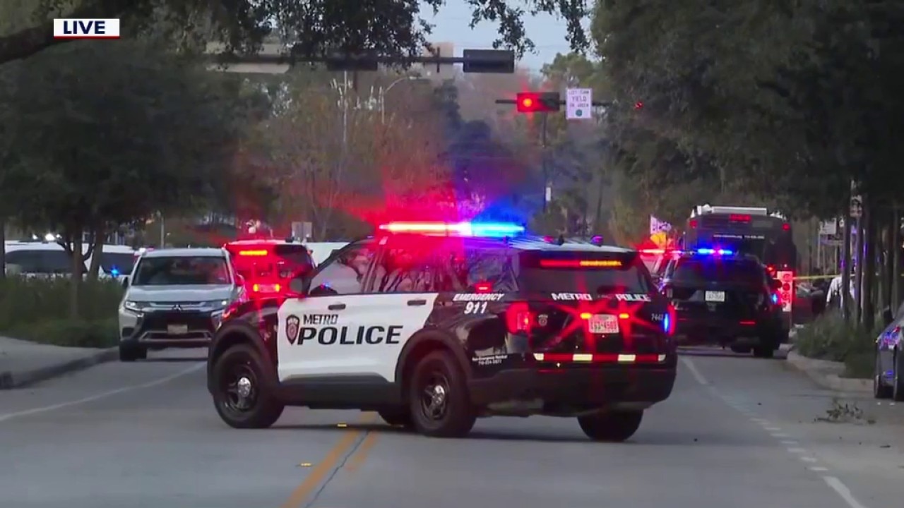 Houston METRO bus shooting: FOX 26 photojournalist speaks on search for suspect