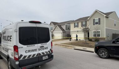 Manor woman shoots ex-boyfriend after he breaks into home, holds her at gunpoint