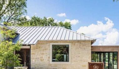 Wine bar and restaurant Mutiny in the Heights will close