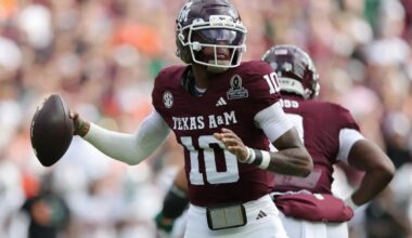 Texas A&M quarterback decides to stay with Aggies for 2026