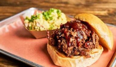 American Airlines adds Dallas' Pecan Lodge BBQ to menu