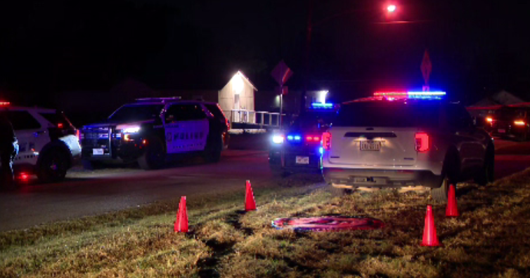 Man wounded by Dallas officers after refusing commands to drop gun, authorities say