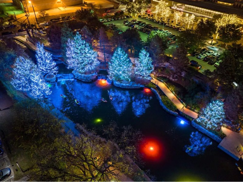 The best places to check out Christmas lights in the San Antonio area this holiday season