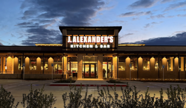 J. Alexander’s Officially Opens In Plano - Local Profile