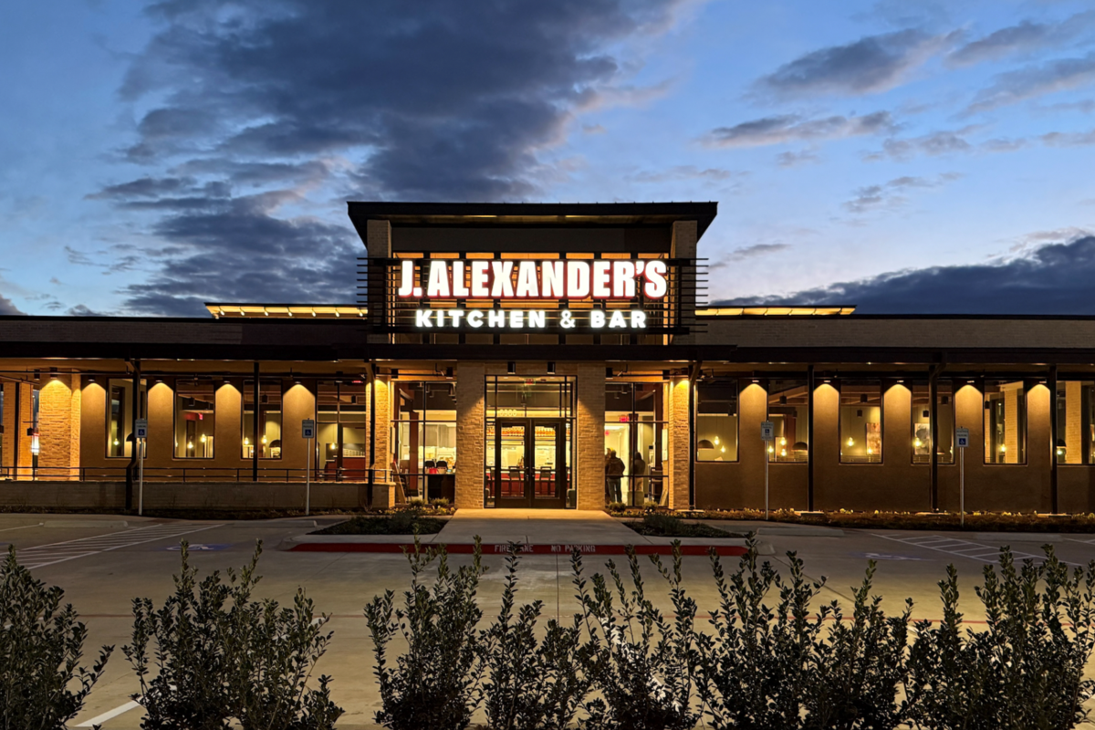 J. Alexander’s Officially Opens In Plano - Local Profile