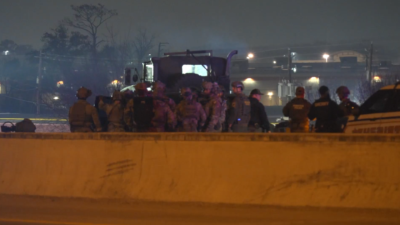 Eastex Freeway chase: Suspect arrested after 75 minute long pursuit, SWAT called