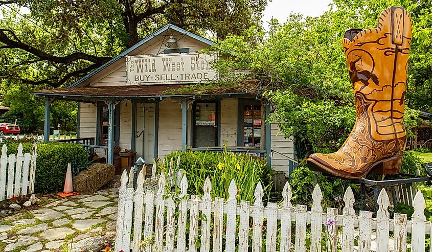 Colorful shop with artwork on display in the small Texas Hill Country town of Wimberley.