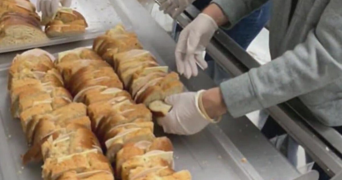 A non-profit fed thousands of hungry Dallas ISD students. A CBS News Texas investigation found, when the work stopped, the fundraising didn't.