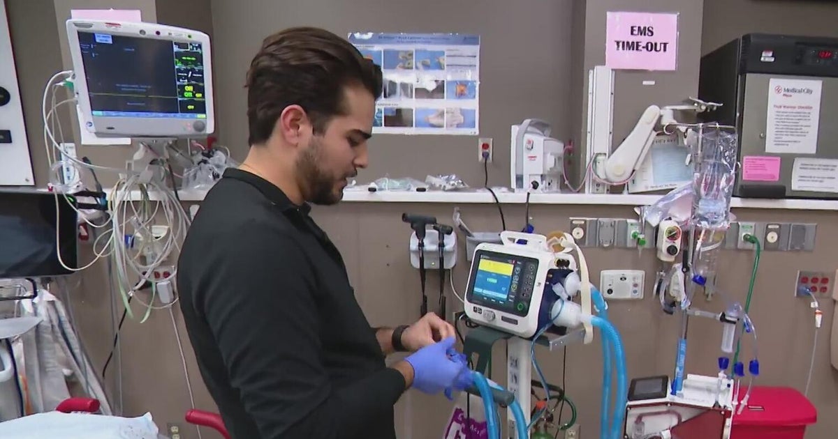 Hospital staff stay on duty as winter storm strains North Texas