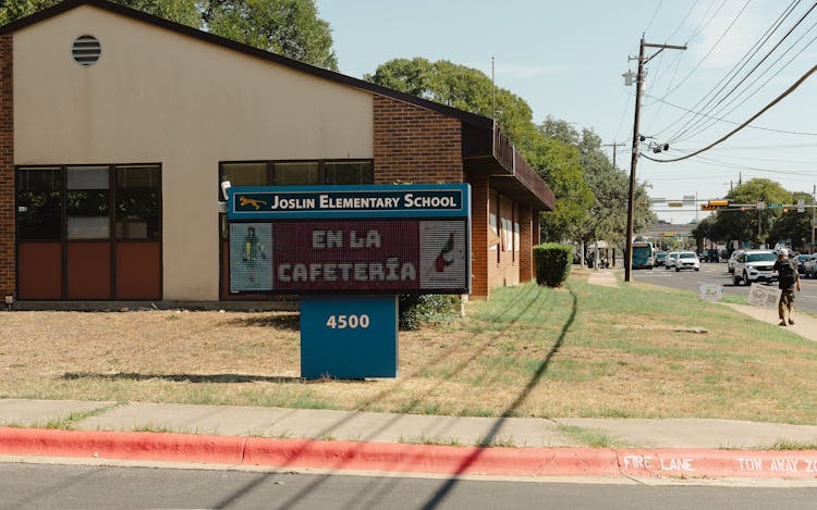 Joslin Elementary School situated next door to Sunrise Church in Austin.