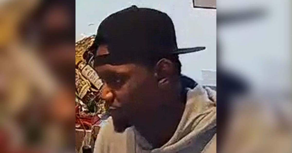 Man steals several liquor bottles at Mueller's Twin Liquors: APD