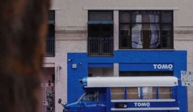 Tomo Mags bus opens Austin store with local coffee shop