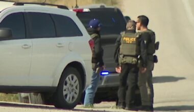 ICE agents call for help, but confusion delays response by Travis County sheriff