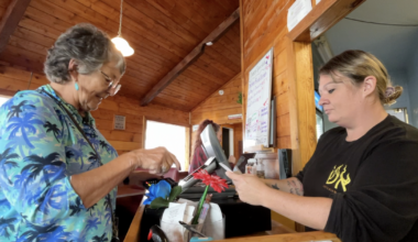 Seasonal visitors help keep Rockport thriving