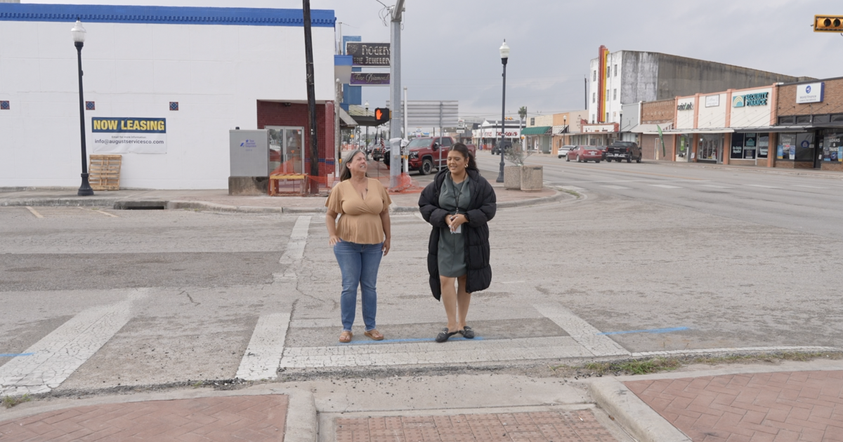 Sinton Art Walk sparks new energy downtown