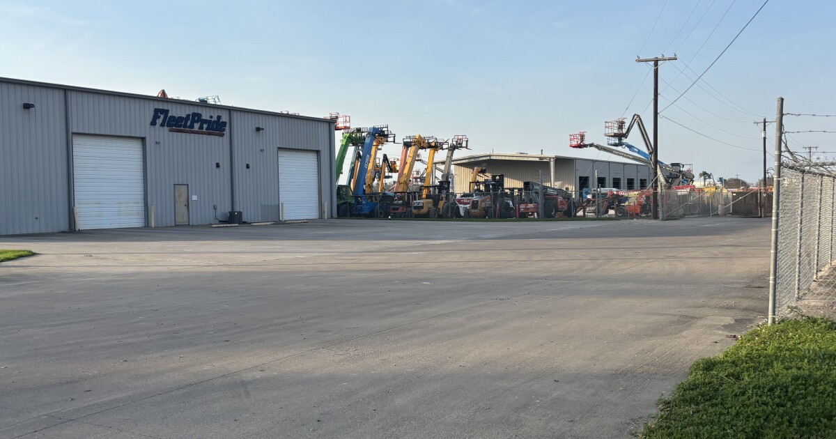 63-year-old employee found dead inside tanker trailer in Annaville