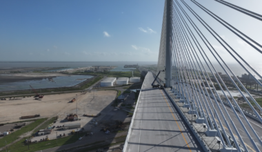 New Harbor Bridge remains open despite arctic conditions