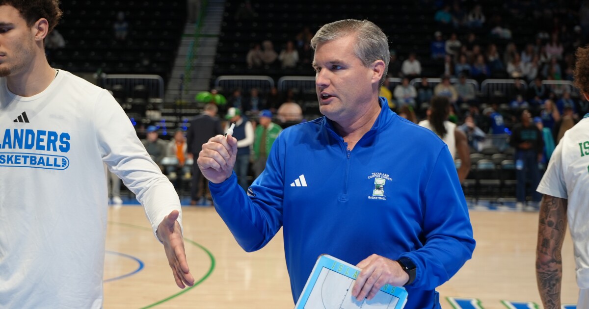 UTRGV gets revenge road win against Islanders in South Texas Showdown