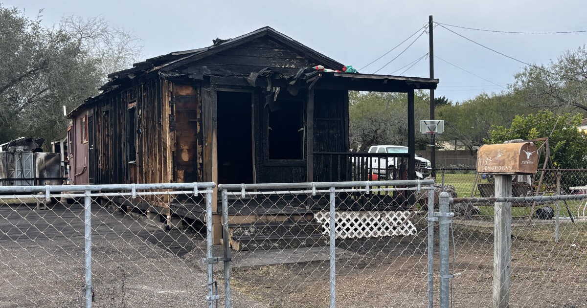 Fire crews respond to house fire on Mendoza Street near Horne Road