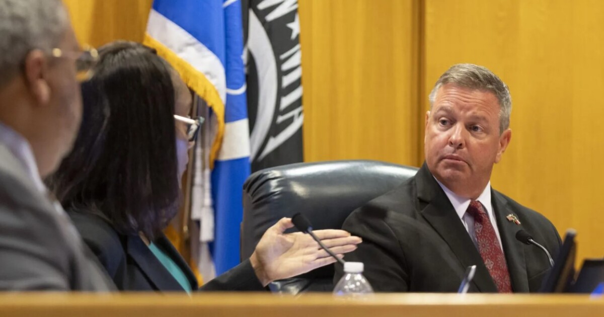 Tarrant County commissioners approve funding for legal counsel in jail death, redistricting lawsuits