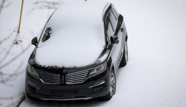Arlington police respond to 40 crashes, 19 of them major, due to slick roads brought by Winter Storm