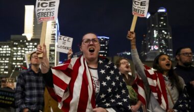 About 1,000 turn out at Dallas City Hall to protest Minneapolis ICE shooting