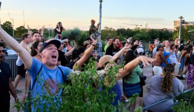 Austin scream club invites people to yell their feelings out