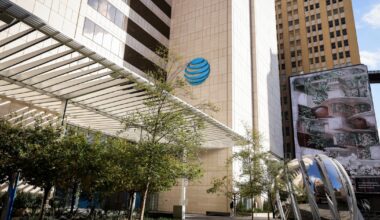 Future of AT&T in downtown Dallas uncertain after Plano headquarter announcement