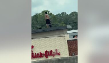 Man on roof of Houston-area Chick-fil-A prompts SWAT response