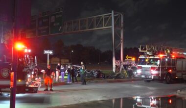 Teen charged in Houston crash that left 2 passengers dead