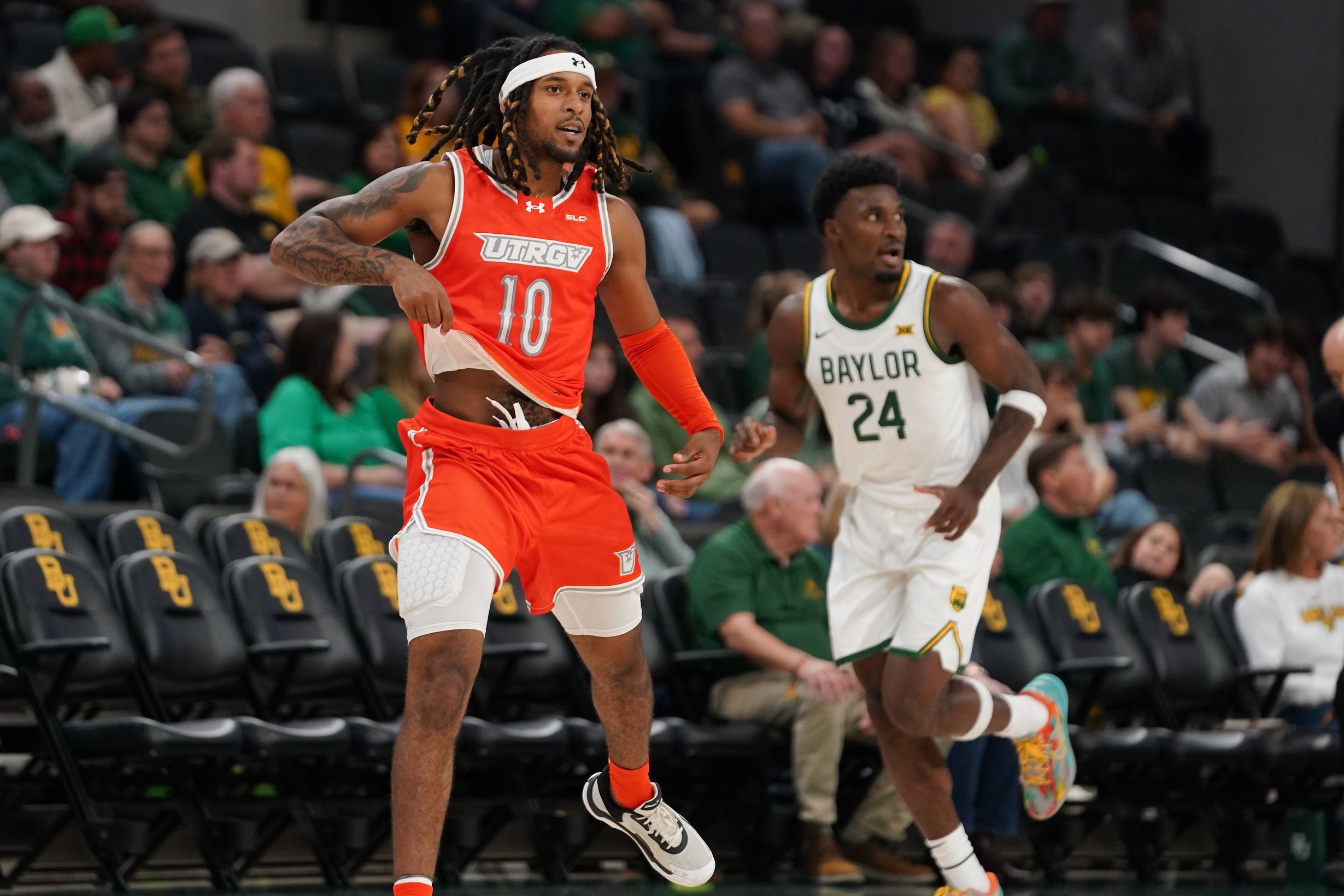 college basketball picks Marvin McGhee III UTRGV Vaqueros predictions best bet odds
