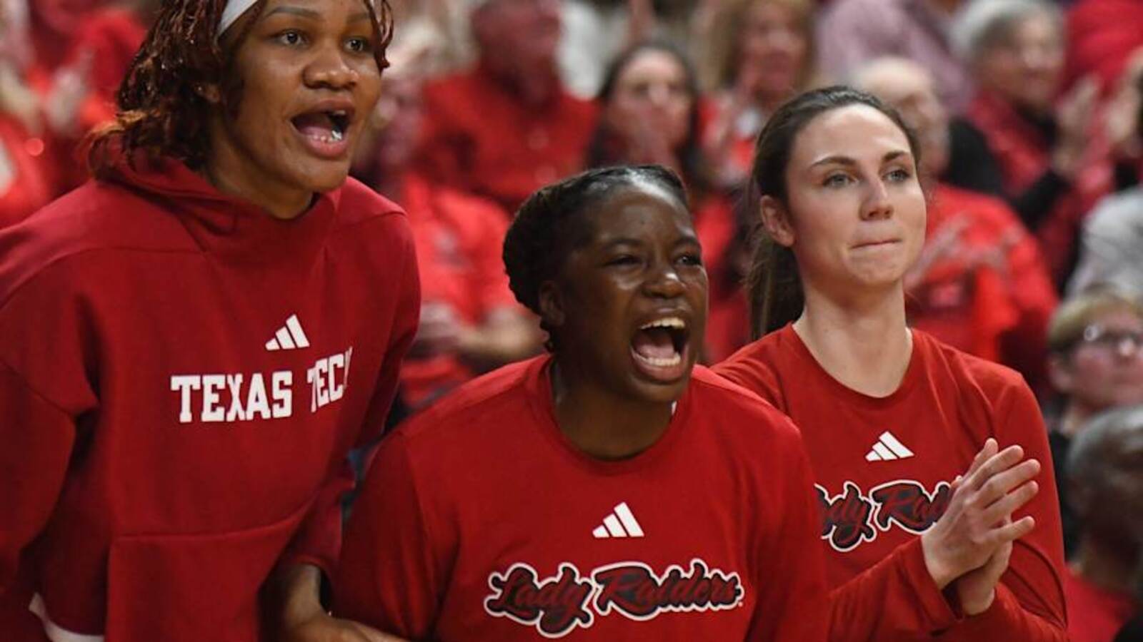 No. 18 Texas Tech Lady Raiders Roll Past Houston on the Road