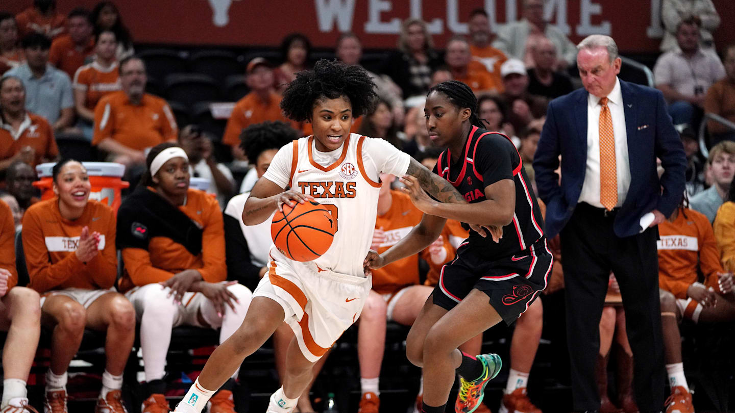 Texas Dominates for Third Straight Game to Send Georgia Home with Loss