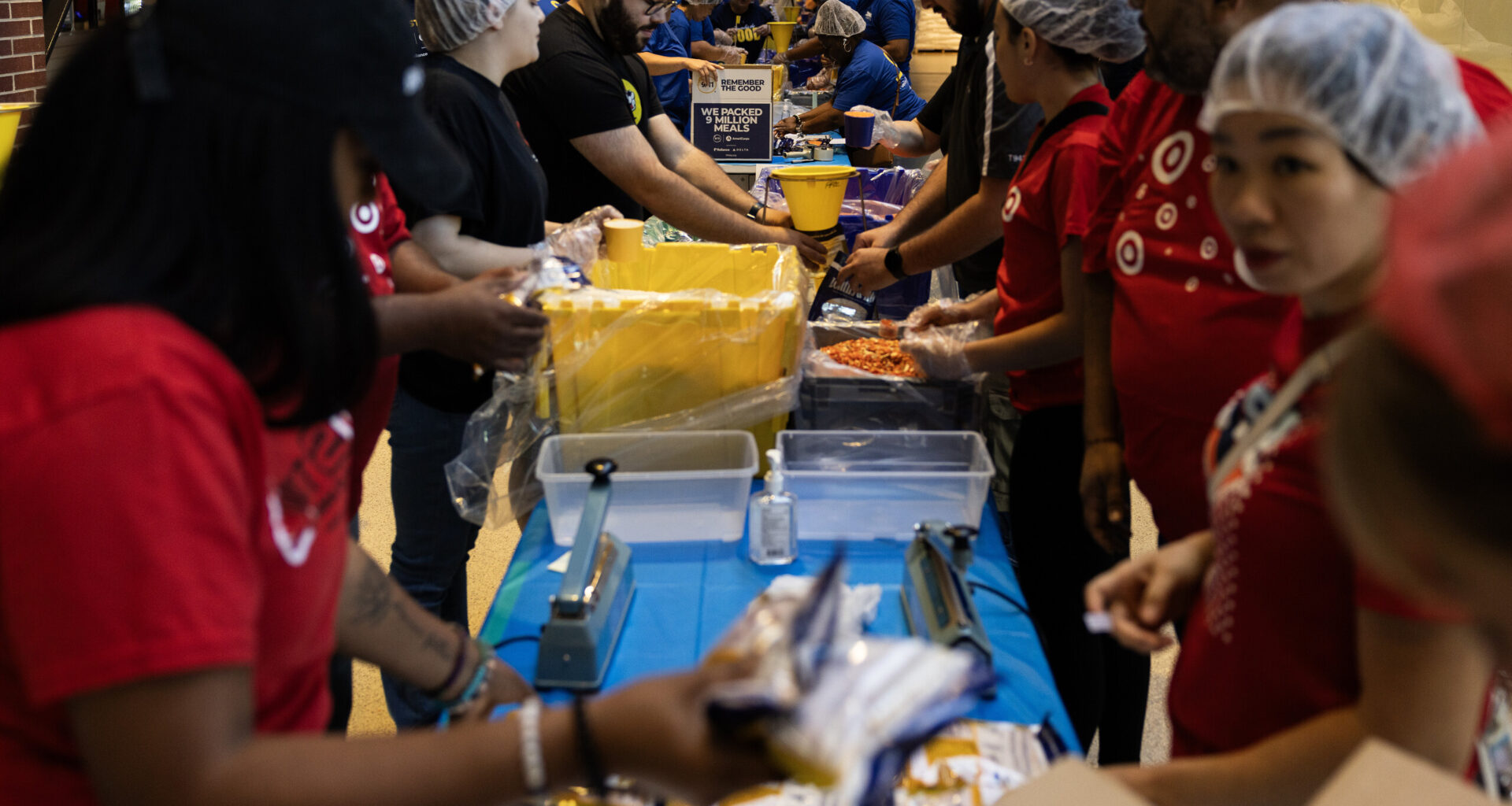 North Texas volunteers give back during 9/11 National Day of Service in Arlington