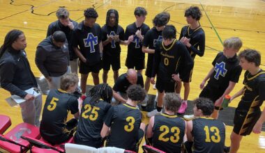 Trojans boys basketball beats Knights
