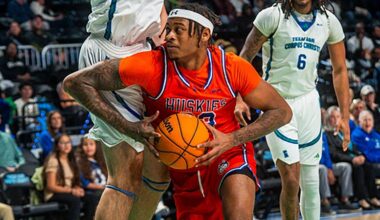 MBB: HCU tripped up by TAMUCC on the island to open road stretch