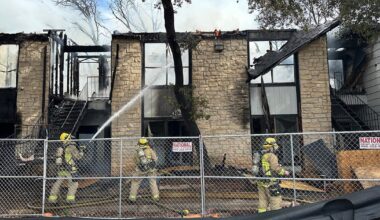 Apartment complex fires in Austin: 2 separate incidents under investigation