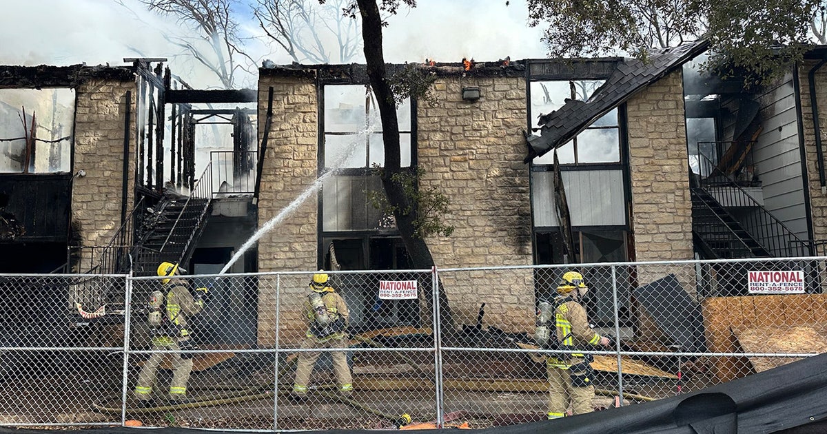 Apartment complex fires in Austin: 2 separate incidents under investigation
