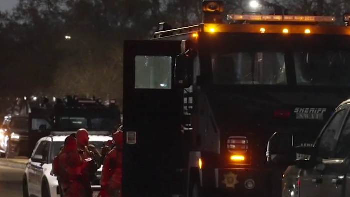 Woman dead, man injured in possible attempted murder suicide in northeast Harris County