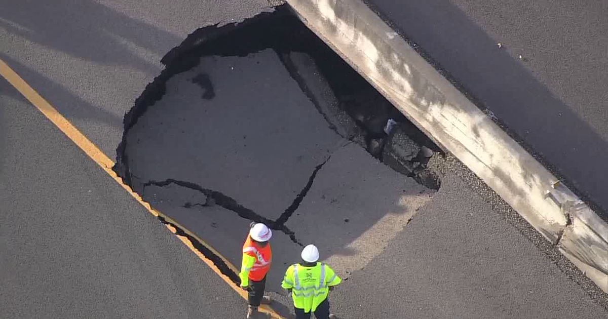 Houston traffic: East Freeway sinkhole expected to cause dayslong shutdown