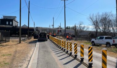 Contract worker shot, another pistol-whipped by robbery suspect in Houston's Fifth Ward, police say