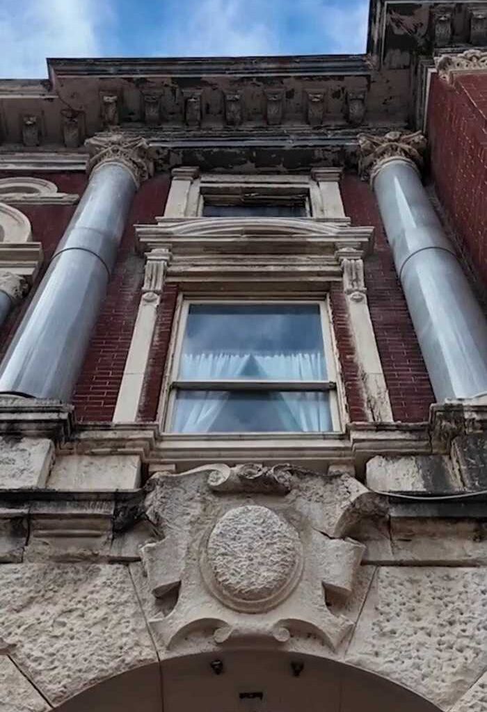 Bonham Exchange says it has signed deal to remain open with reduced capacity as sprinklers installed