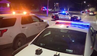 Dallas shooting: Man killed in apartment parking lot; suspects at large