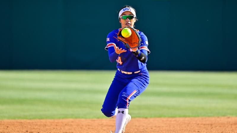 Mavericks Drop Back-and-Forth Contest to New Mexico State